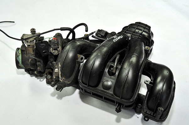 FORD TRANSİT 430 ED ÇIKMA PARÇA BENZİNLİ EMME MANİFOLT_